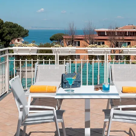 Hotel Michelangelo Sorrento Exterior photo